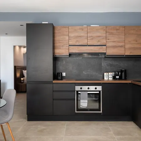 Апартаменты Modern 1br Close To Manoel Island Saint Julians & Tigne Shopping Mall Gzira