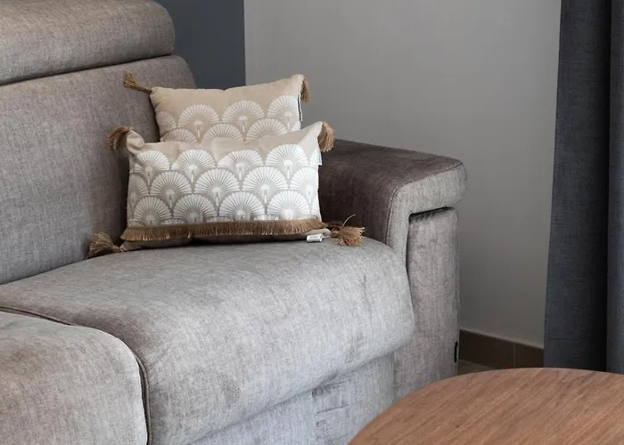 Modern 1br Close To Manoel Island Saint Julians & Tigne Shopping Mall Gzira