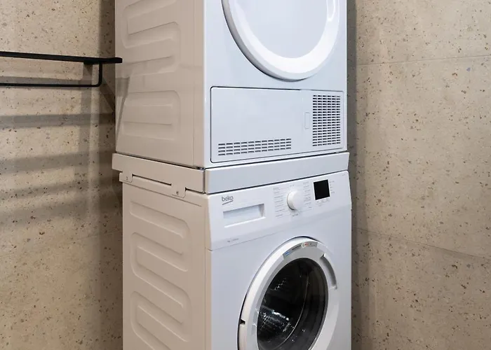 Daire Modern 1br Close To Manoel Island Saint Julians & Tigne Shopping Mall